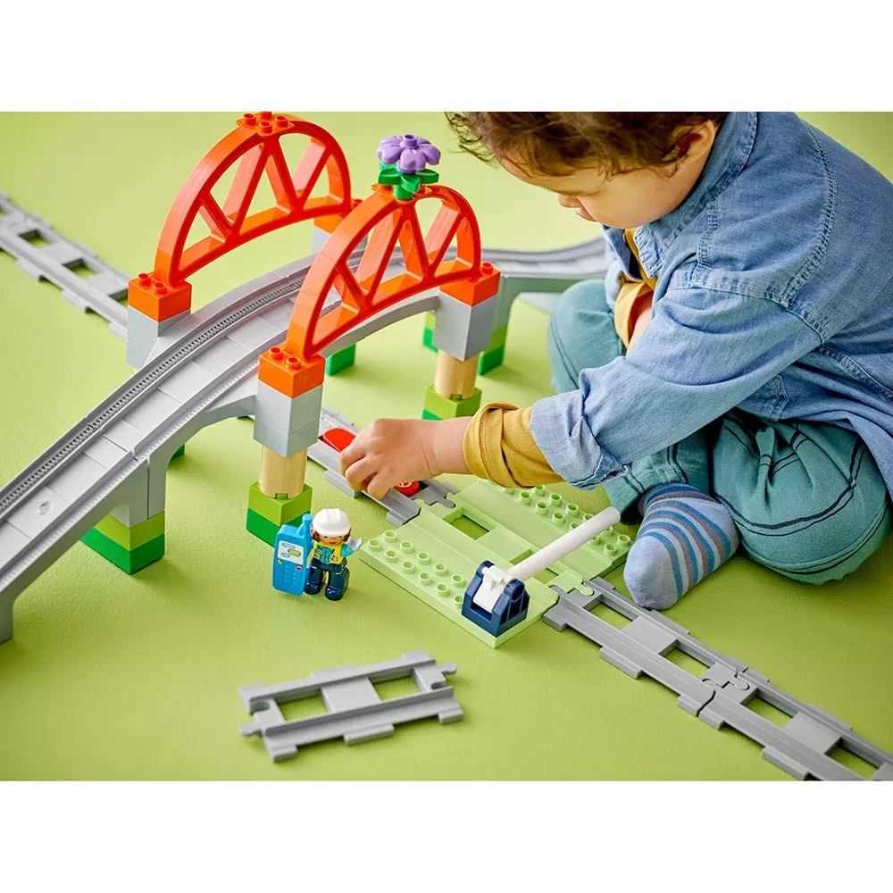 Конструктор Lego Duplo "Залізничний міст і колії. Додатковий набір", 10426 8