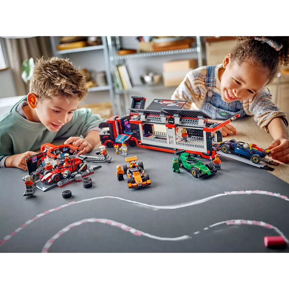 Конструктор Lego City "Пілот F1® з автомобілем для перегонів команди McLaren", 60442 8