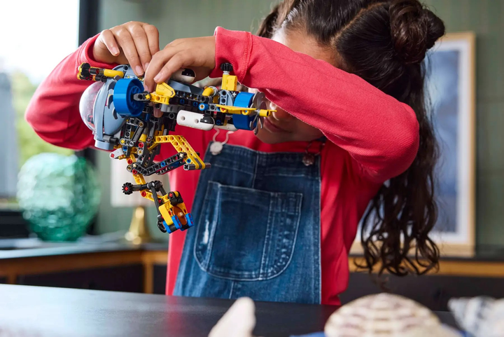 Конструктор Lego Technic "Глибоководний дослідницький підводний човен", 42201 9