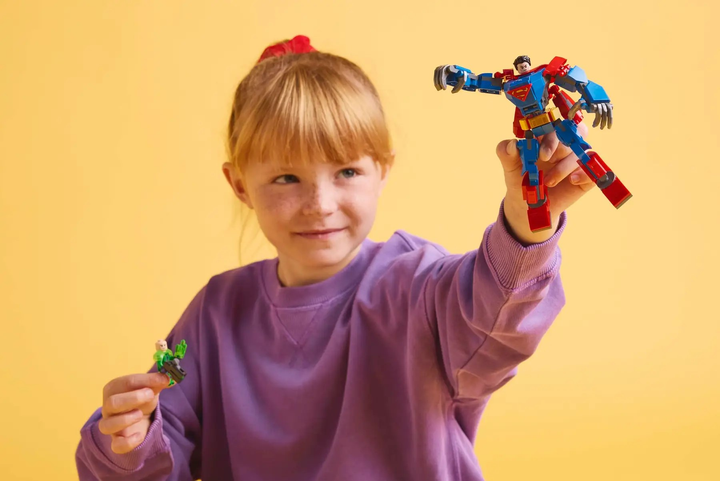 Конструктор Lego DC "Супермен-робот проти Лекса Лютора", 76302 6