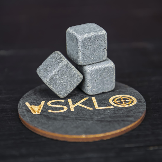 Набір "VIP" (графін 0,5 л, 2 склянки, 6 камінців, 2 костера), VSKLO 6