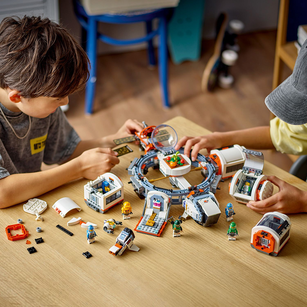 Конструктор Lego City "Модульна космічна станція", 60433 6
