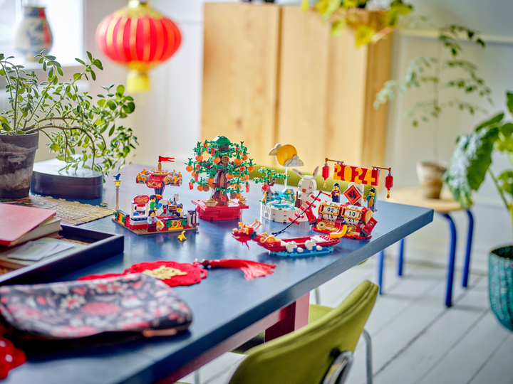 Конструктор Lego Seasons "Святковий календар", 40678 4