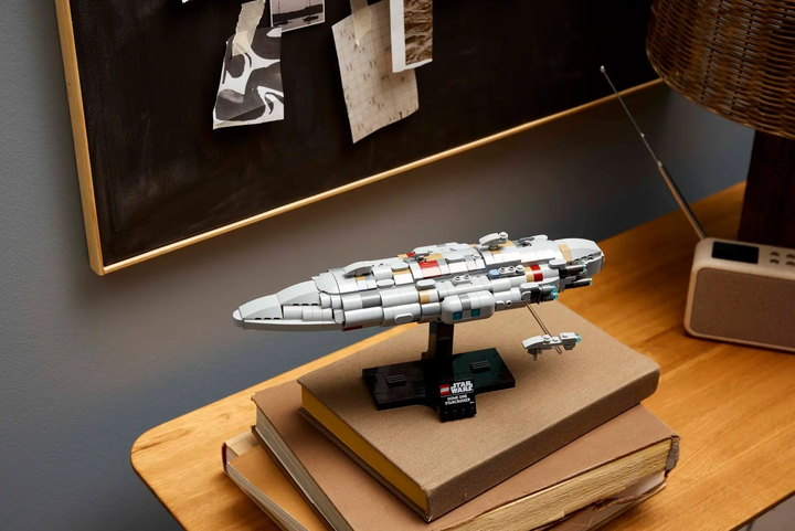 Конструктор Lego Star Wars "Звездный крейсер "Дом один", 75405 9