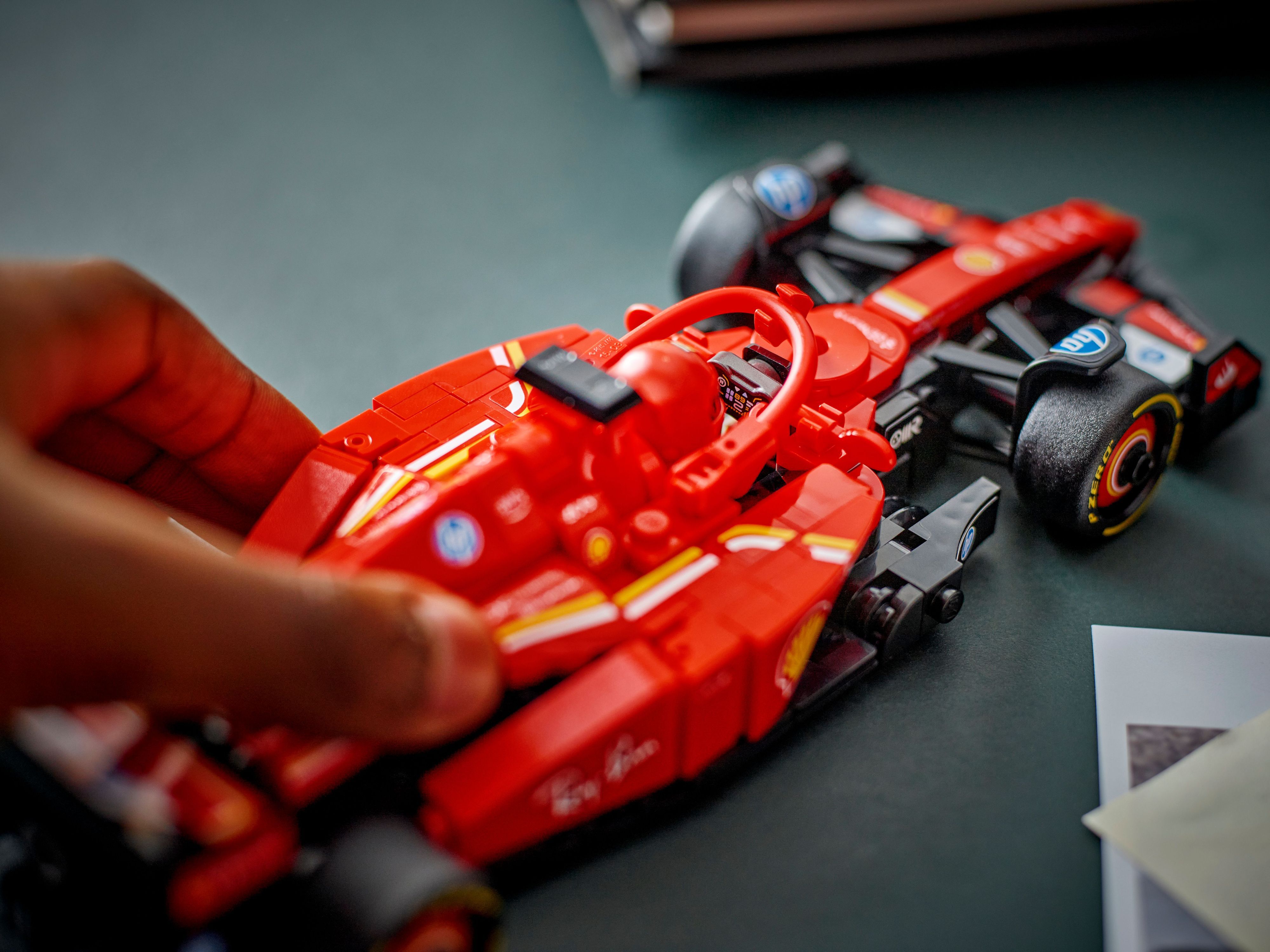 Конструктор Lego Speed ​​Champions "Гоночный автомобиль F1® Ferrari SF-24", 77242 4