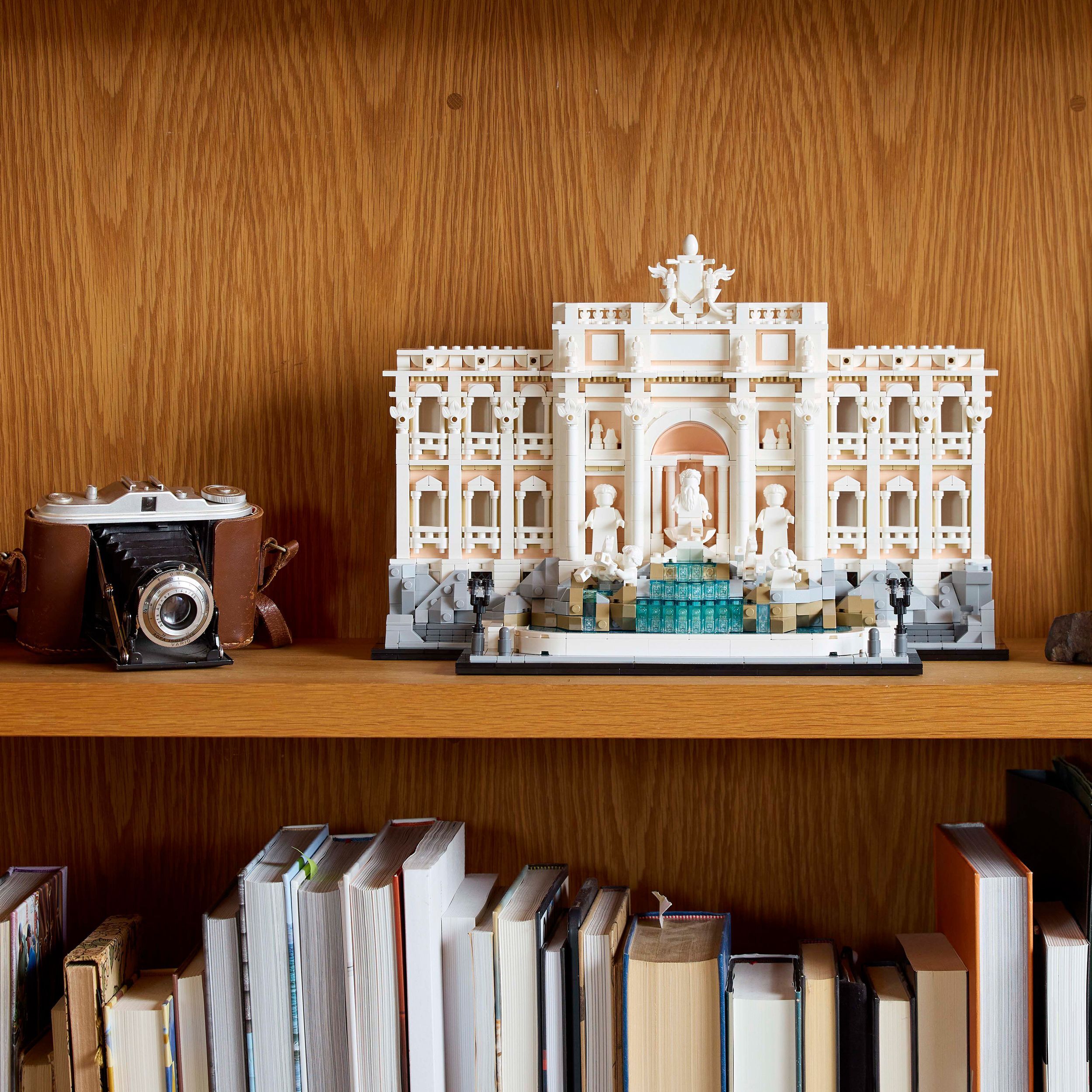 Конструктор Lego Architecture "Фонтан Треві", 21062 10