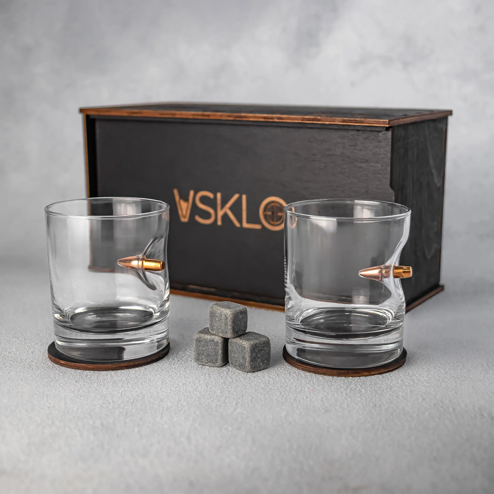 Набір склянок для віскі з кулею (2 склянки, 6 камінців, 2 костера), VSKLO 5