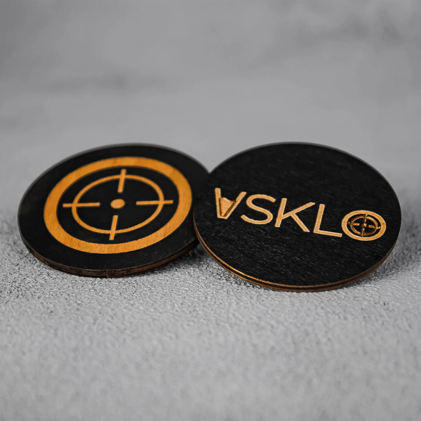 Набір склянок для віскі з кубиком (2 склянки, 6 камінців, 2 костера), VSKLO 6