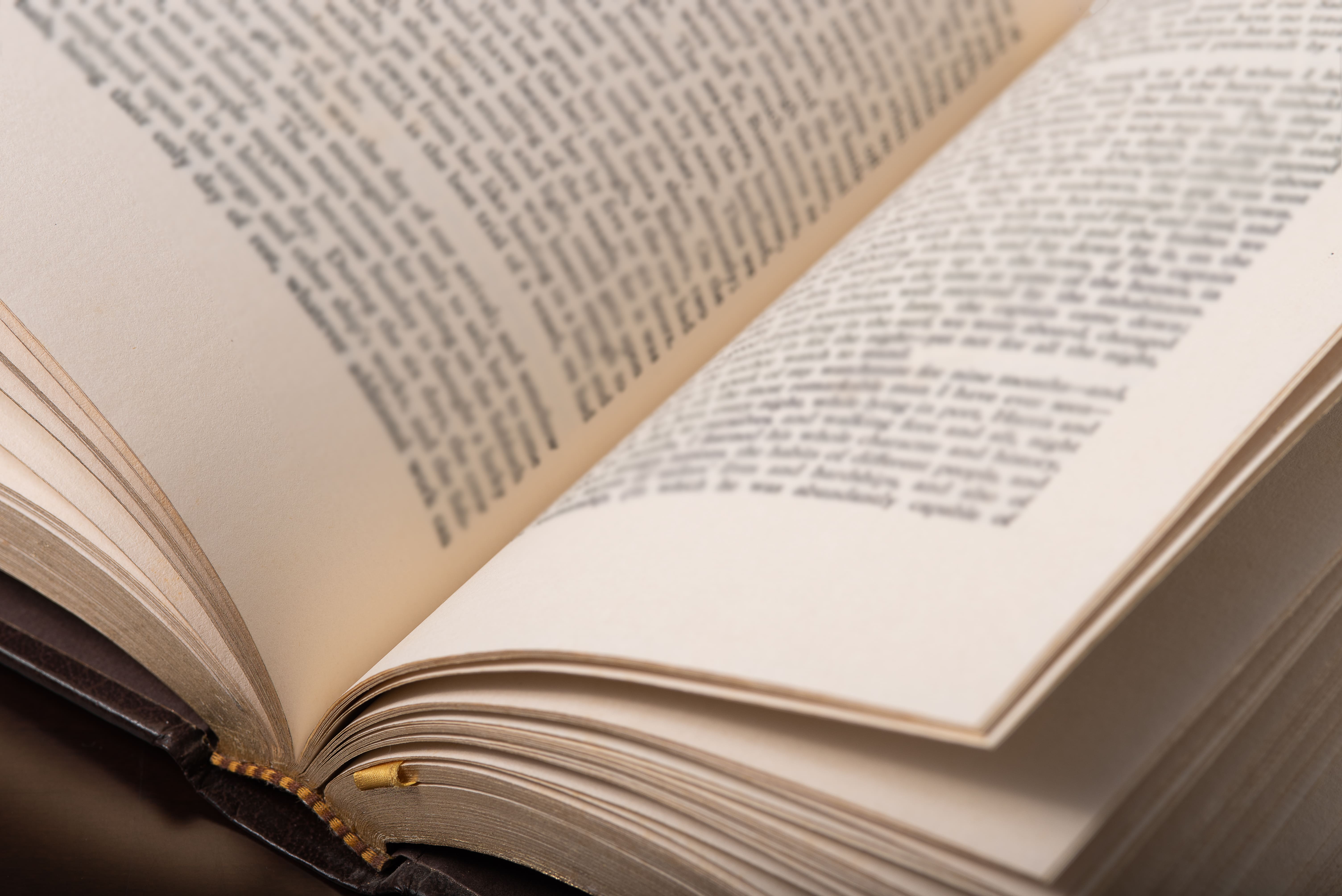 Біографічні книги — великий вибір в інтернет-магазині Акварель