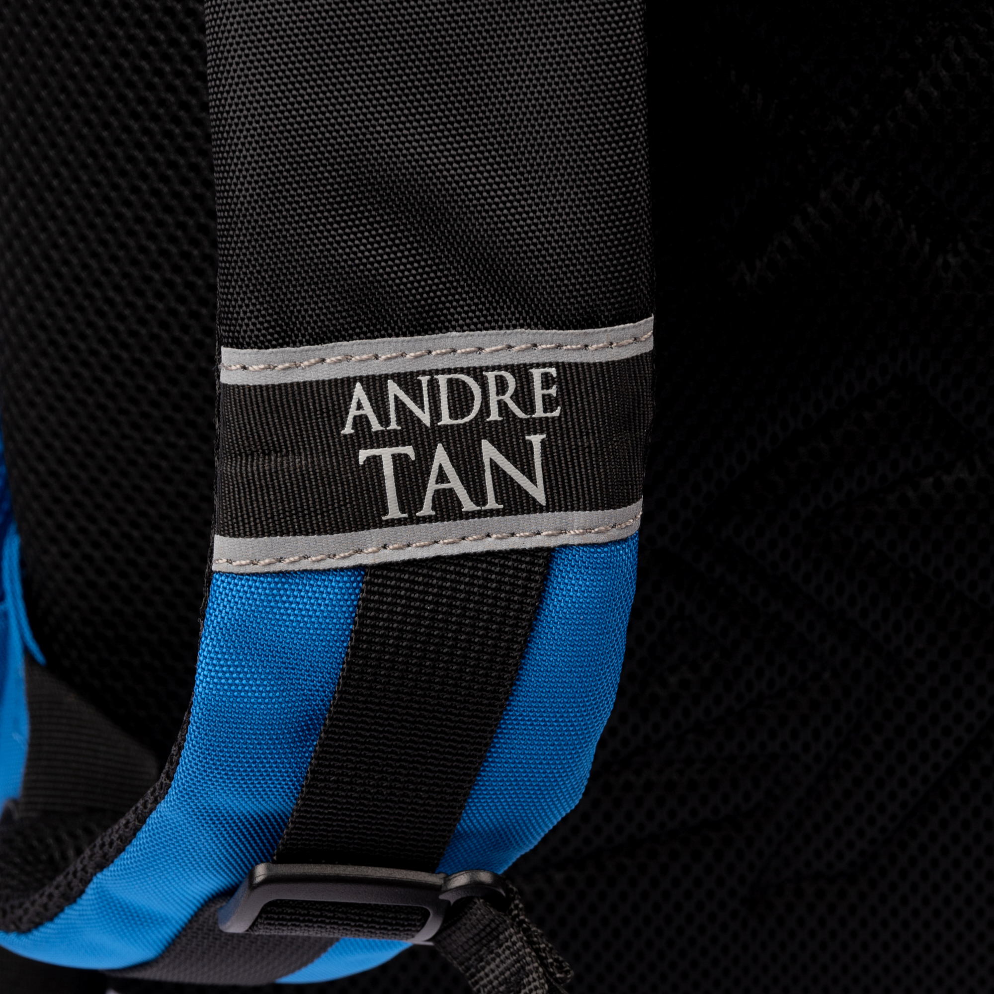 Рюкзак шкільний YES T-129 "by Andre Tan Hand blue", 559043 4
