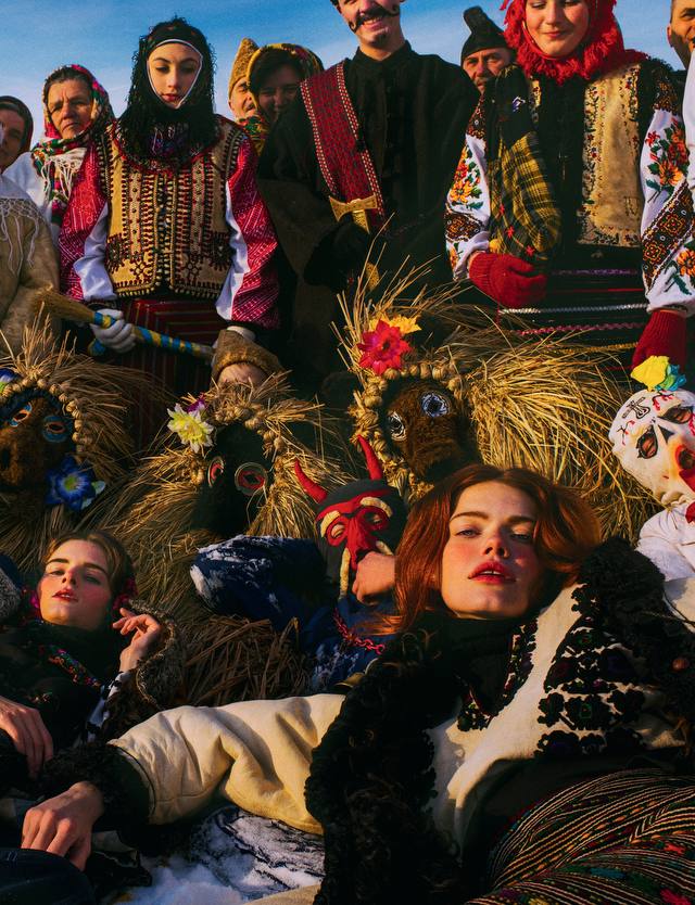 Книга "9 1/2 years of VOGUE in Ukraine" 2024 (1310) 30