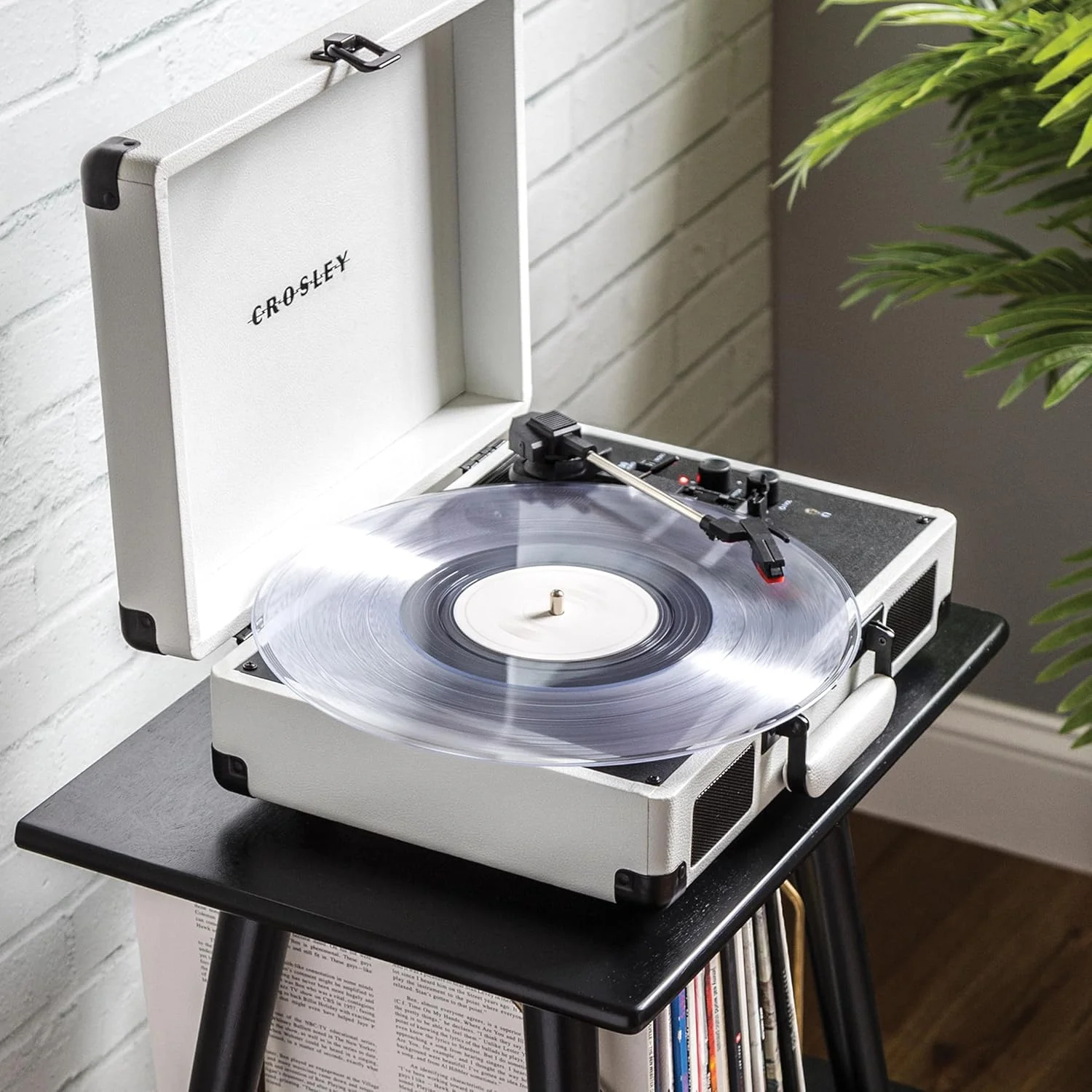 Вініловий програвач Crosley Cruiser Deluxe White Farmhouse 9