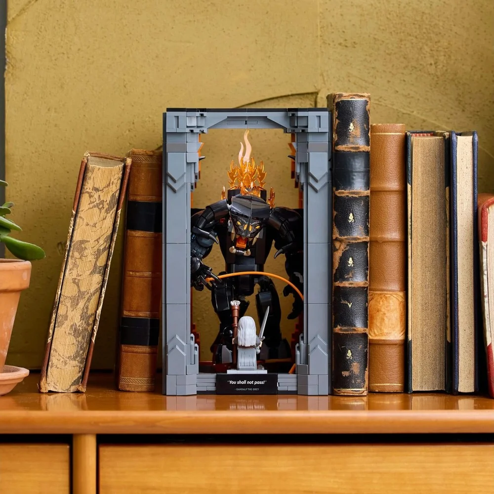 Конструктор Lego Icons "Володар перснів: Балроґ. Книжковий куточок", 10367 5