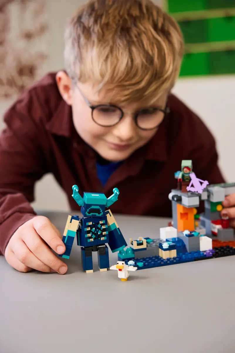 Конструктор Lego Minecraft "Зустріч із Боронителем", 21274 9