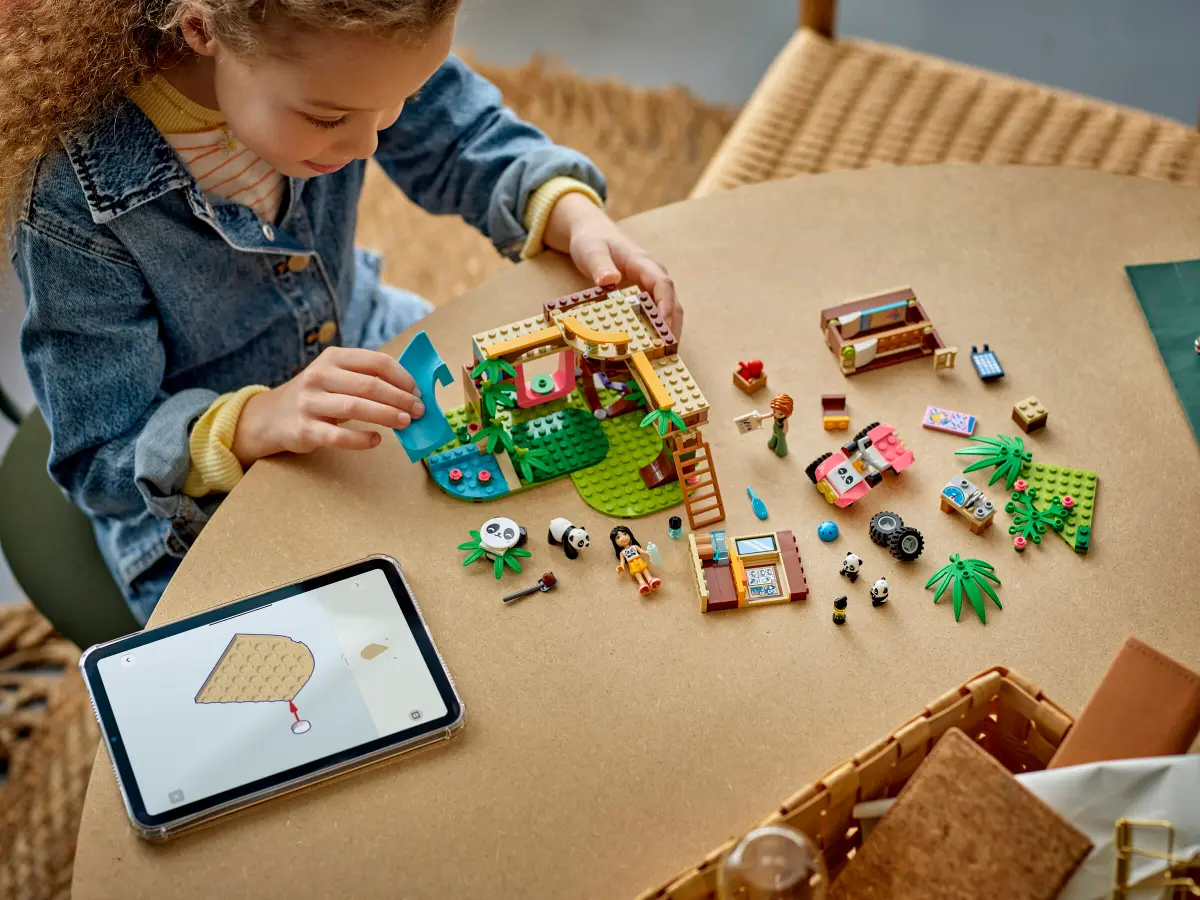 Конструктор Lego Friends "Догляд за тваринами в заповіднику панд", 42648 8