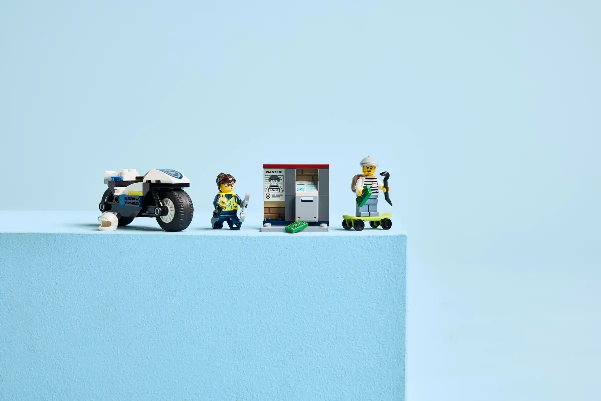Конструктор Lego City "Преследование на полицейском мотоцикле", 60455 7
