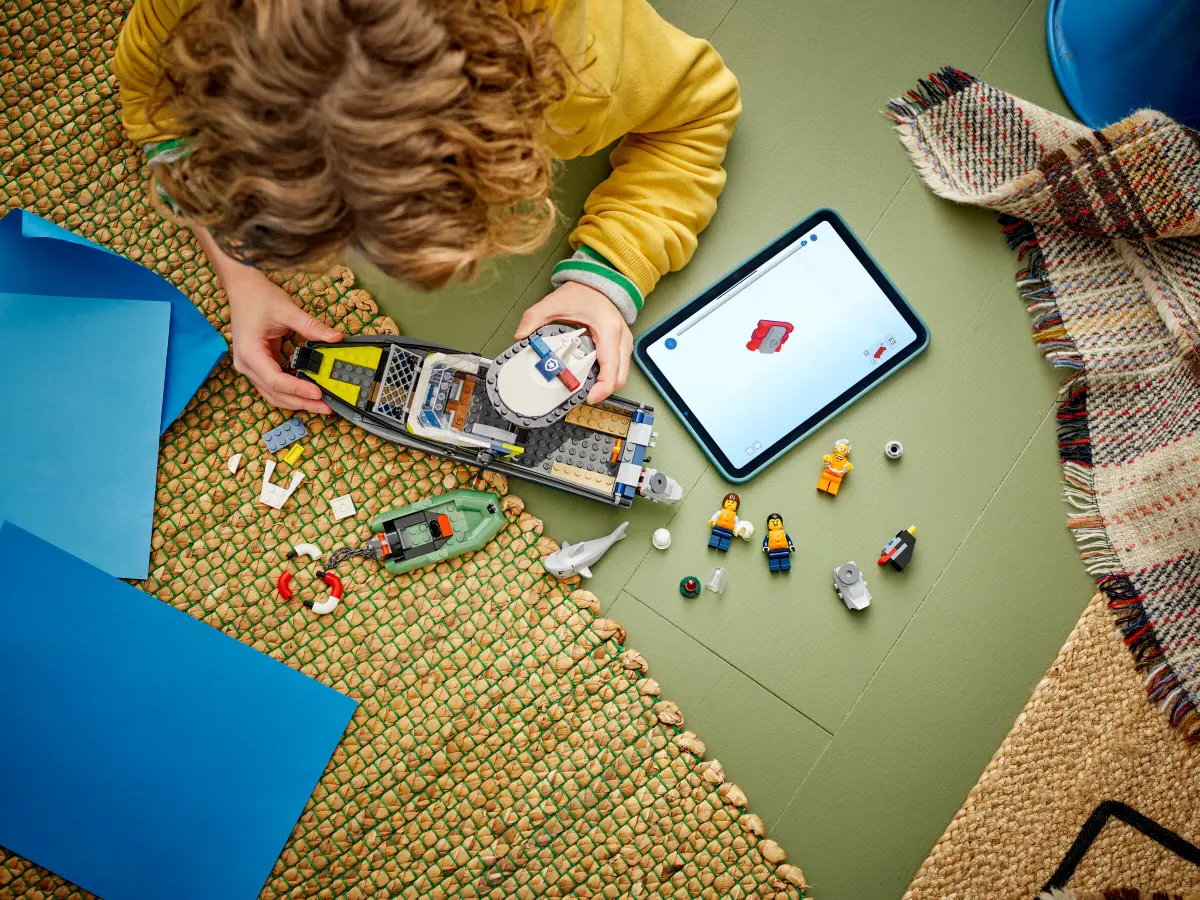 Конструктор Lego City "Переслідування на поліцейському катері", 60456 6