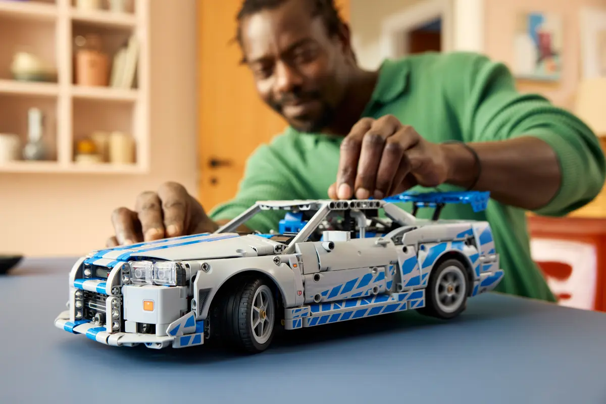 Конструктор Lego Technic "Двойной форсаж. Автомобиль Nissan Skyline GT-R (R34)", 42210 7