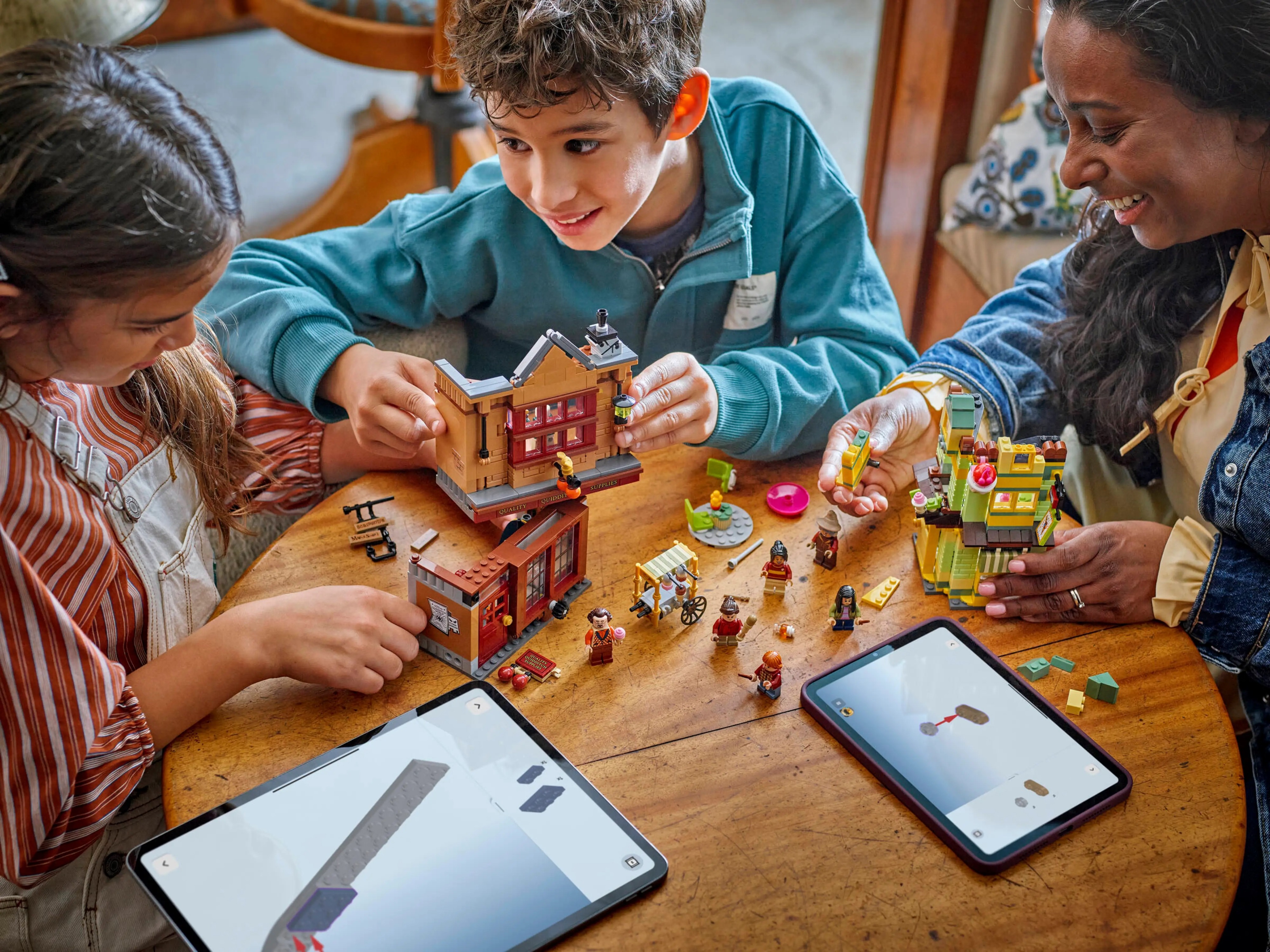 Конструктор Lego Harry Potter "Якісні товари для квідичу і кафе з морозивом", 76452 8