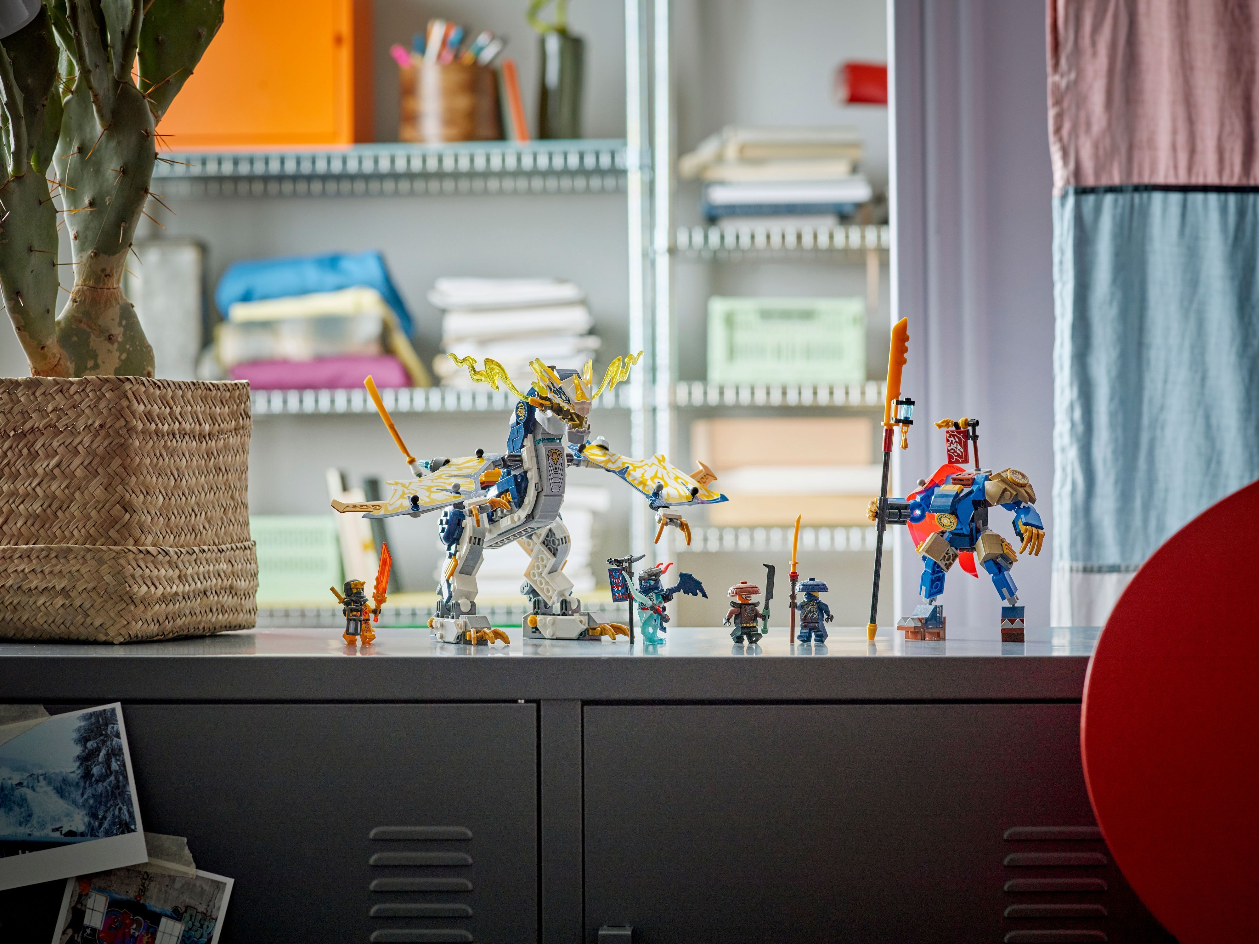 Конструктор Lego Ninjago "Розбійник: Робот-вершник на драконі", 71843 11
