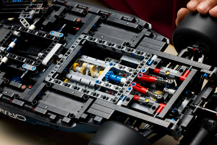Конструктор Lego Technic "Автомобіль F1 Oracle Red Bull Racing RB20", 42206 8