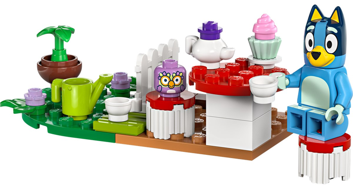 Конструктор Lego Bluey "Чаювання Блуї", 30687 1