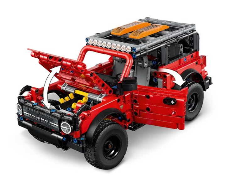 Конструктор Lego Technic "Позашляховик Ford Bronco®", 42213 5