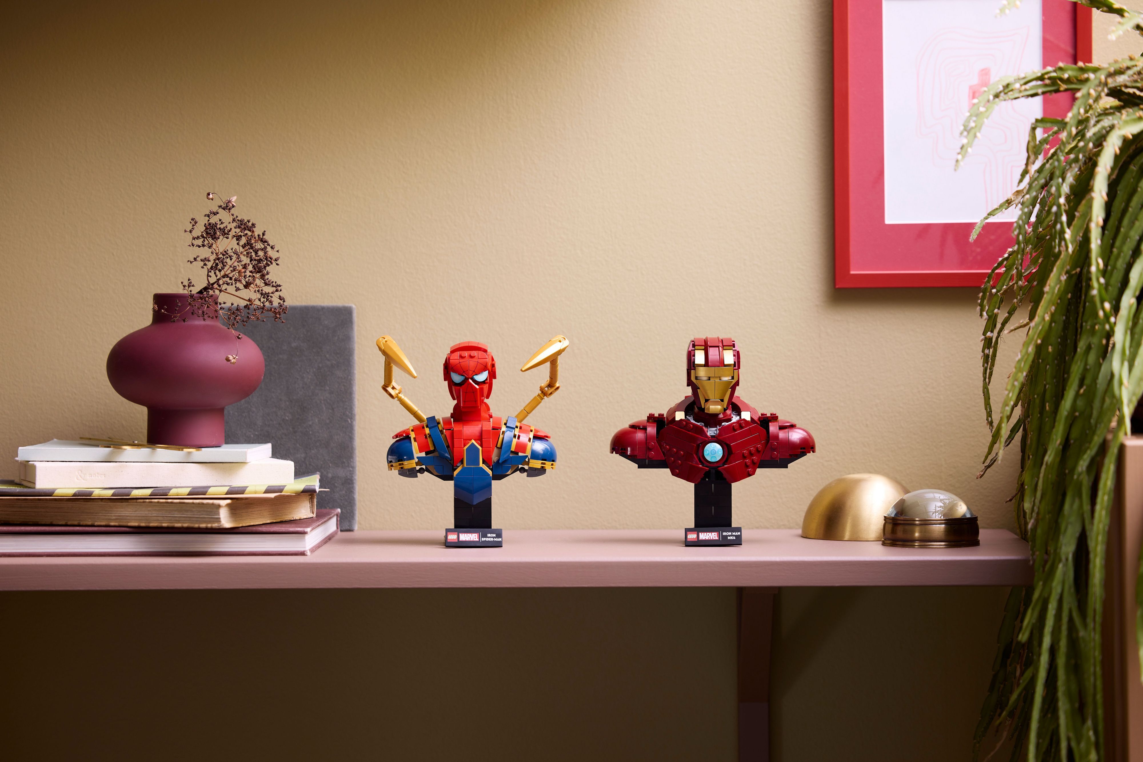 Конструктор Lego Marvel "Погруддя Залізної Людини-Павука", 76326 10