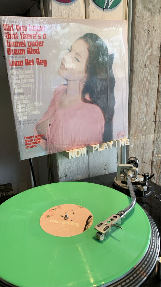 Пластинка Lana Del Rey - Did You Know That There`s A Tunnel Under Ocean Blvd (Limited Edition) [2LP] - Green Vinyl 3