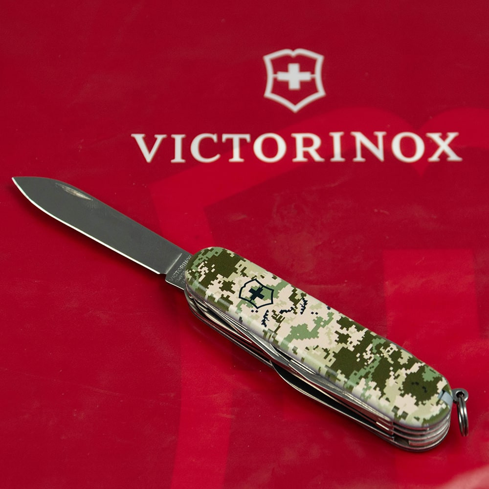 Нож Victorinox Huntsman Army 91мм/15функ /Піксель Vx13713.3_W3940p 4