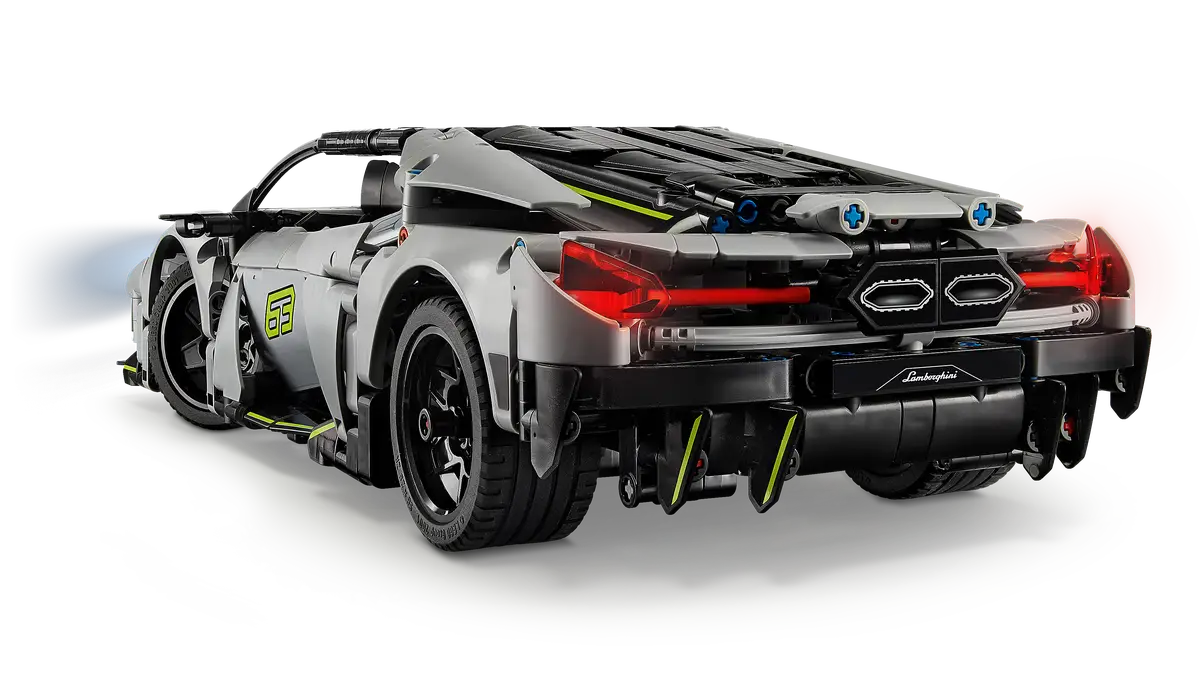 Конструктор Lego Technic "Суперкар Lamborghini Revuelto", 42214 4