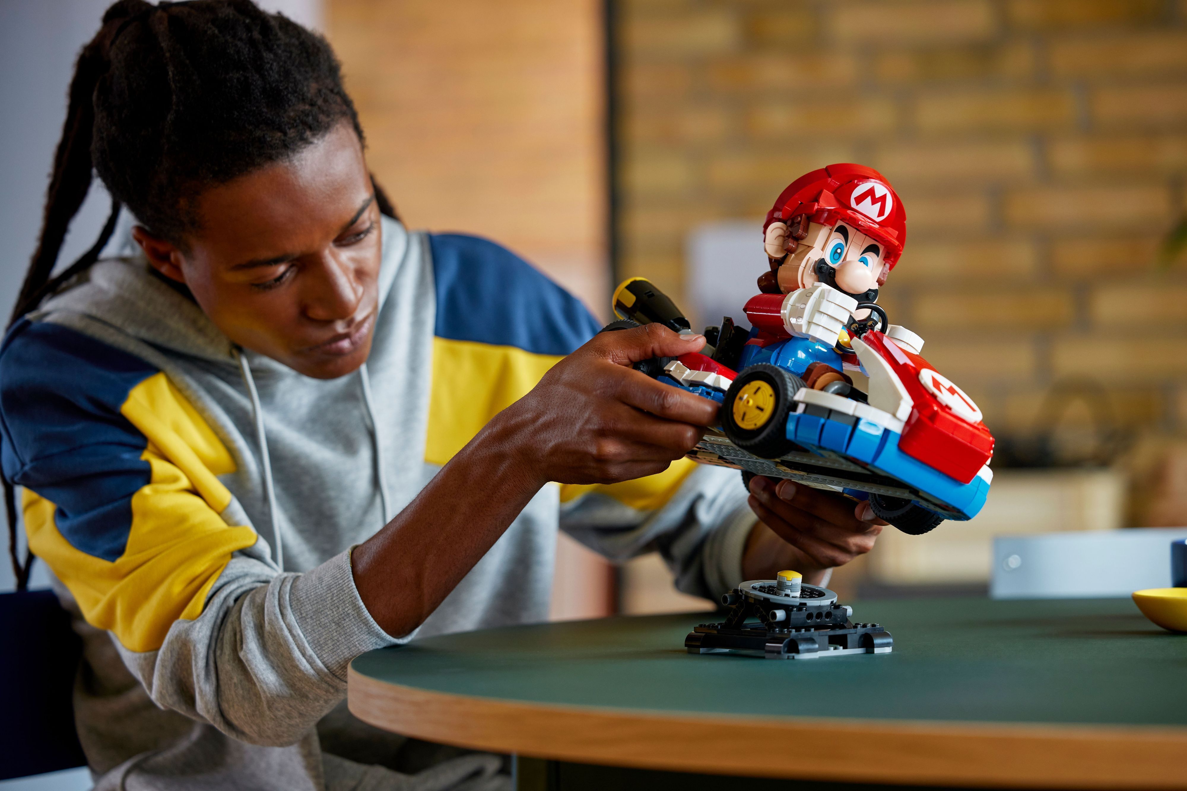 Конструктор Lego Super Mario "Mario Kart™: Mario і Standard Kart", 72037 9