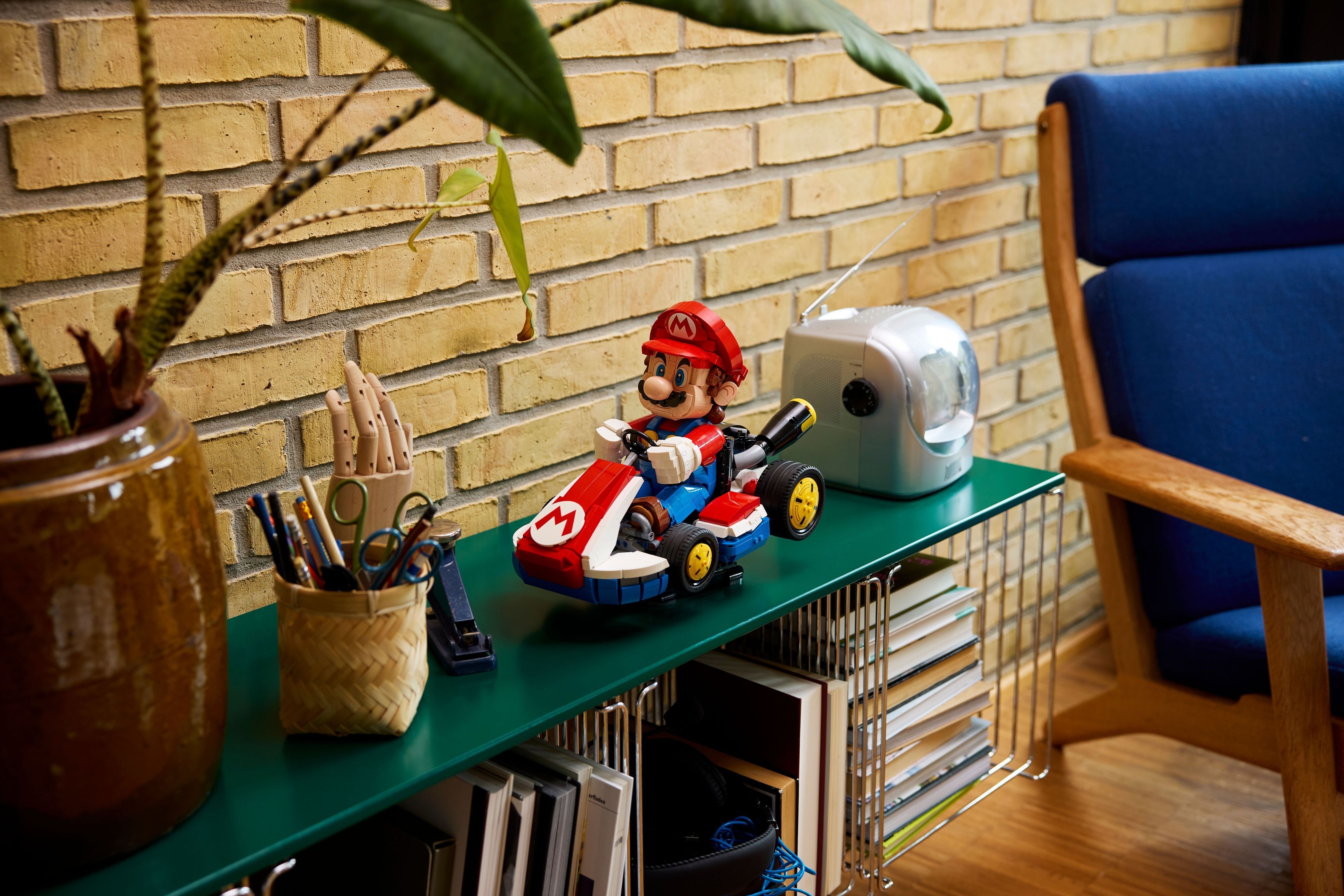 Конструктор Lego Super Mario "Mario Kart™: Mario і Standard Kart", 72037 10