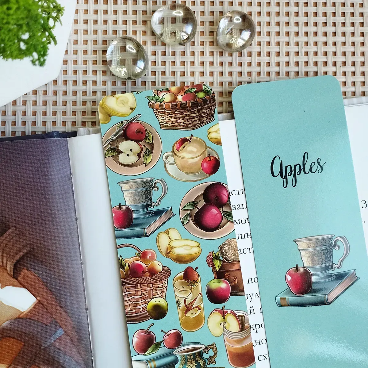 Закладка для книг MriyTaDiy, "Apples" 1