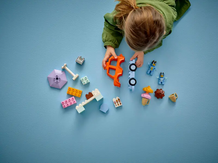 Конструктор Lego Duplo "Путешествие с мороженым из Блуи", 10458 4