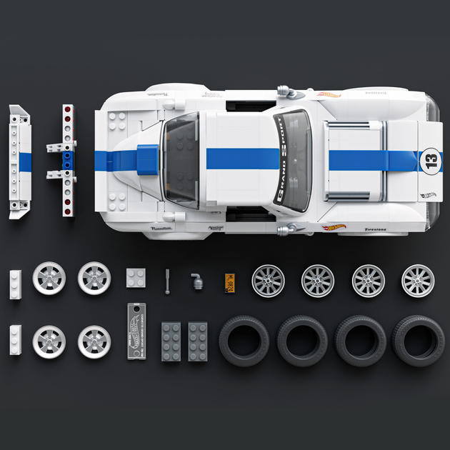 Коллекционная машинка-конструктор "Corvette Grand Sport" серии "Elite" Mattel Brick Shop, JGR31 2