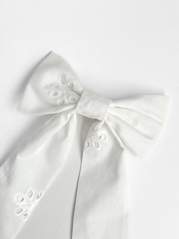 Бант прошва белая лента меньше узора крепления автомат, S014 1