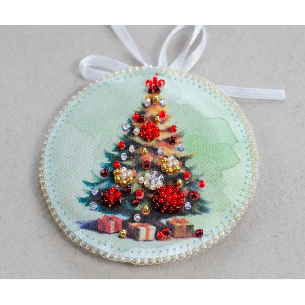 Набір для вишивання бісером новорічної іграшки на натуральному художньому холсті "Святкова змійка", ABT-028 2