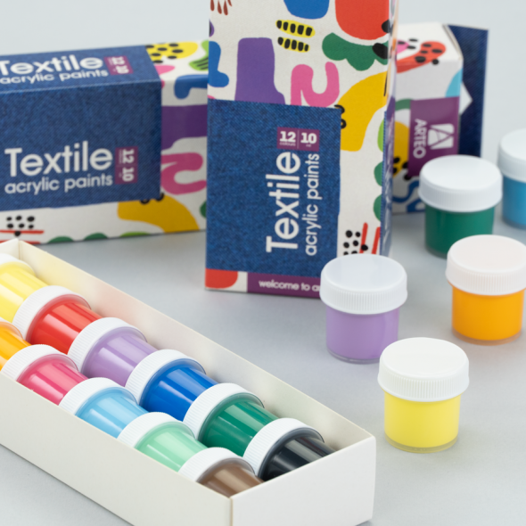 Набір акрилових фарб для розпису тканин Colors, 12*10 мл, Arteo 4