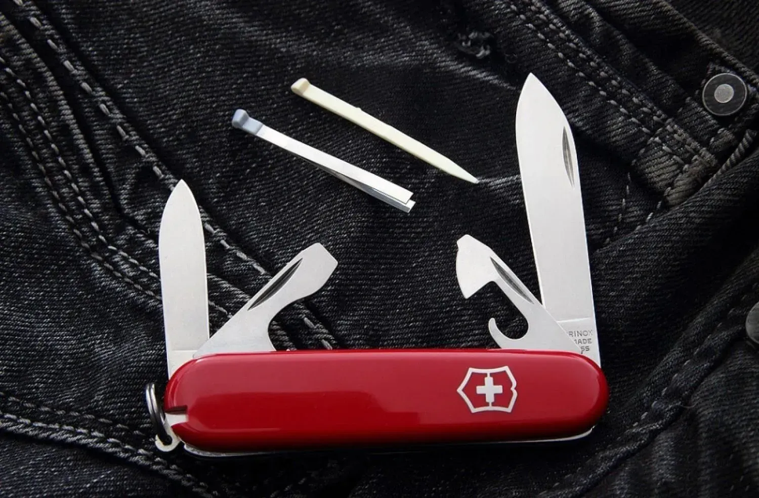 Ніж Recruit, 84мм/10предм/2сл/черв.Vx02503 1