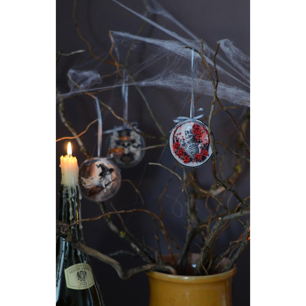 Набір для вишивання бісером інтер`єрної прикраси на натуральному художньому холсті "Моторошна краса", ABT-038 5