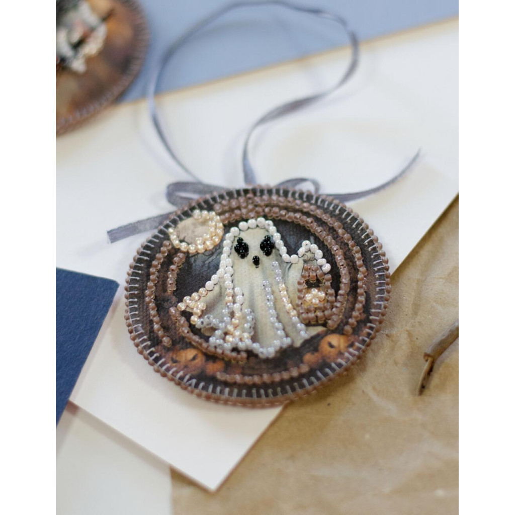 Набір для вишивання бісером інтер`єрної прикраси на натуральному художньому холсті "Нічні жахіття", ABT-041 2