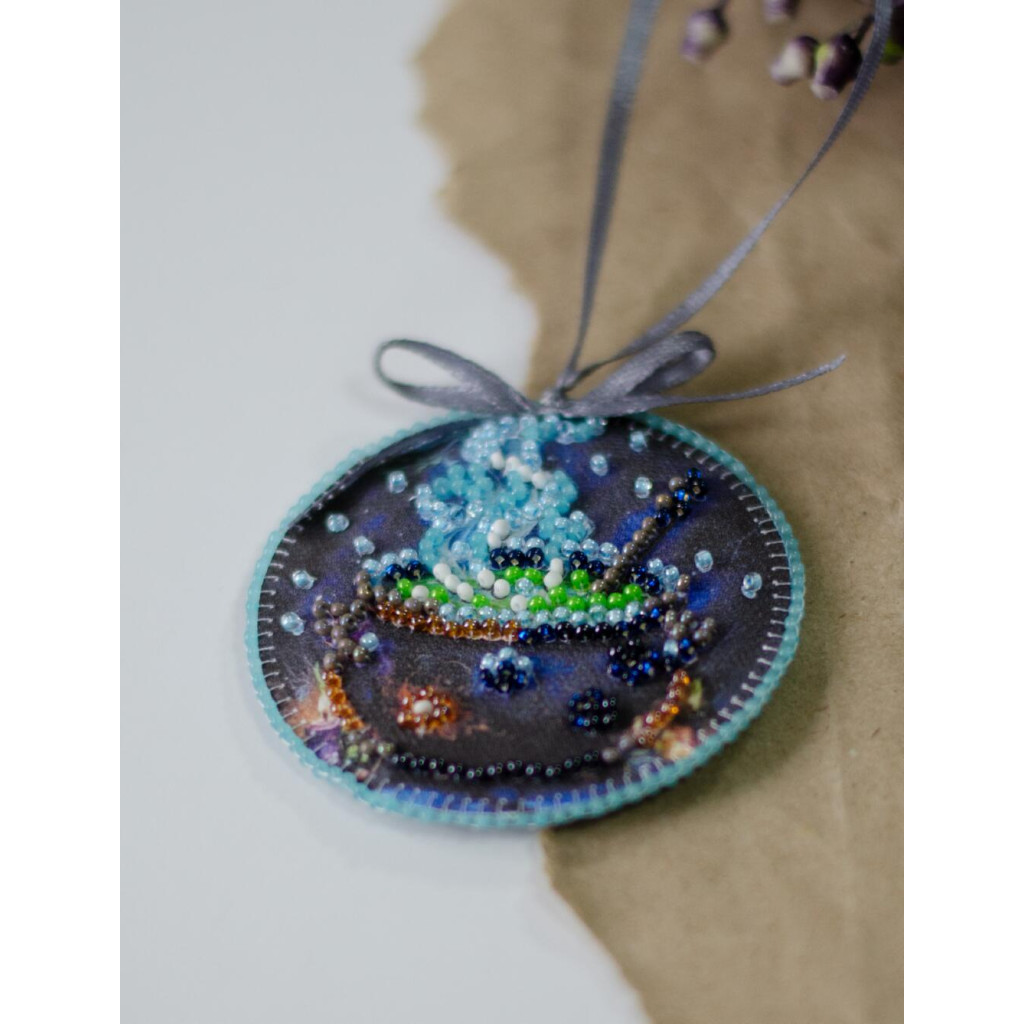 Набір для вишивання бісером інтер`єрної прикраси на натуральному художньому холсті "Чаклунське зілля", ABT-043 1