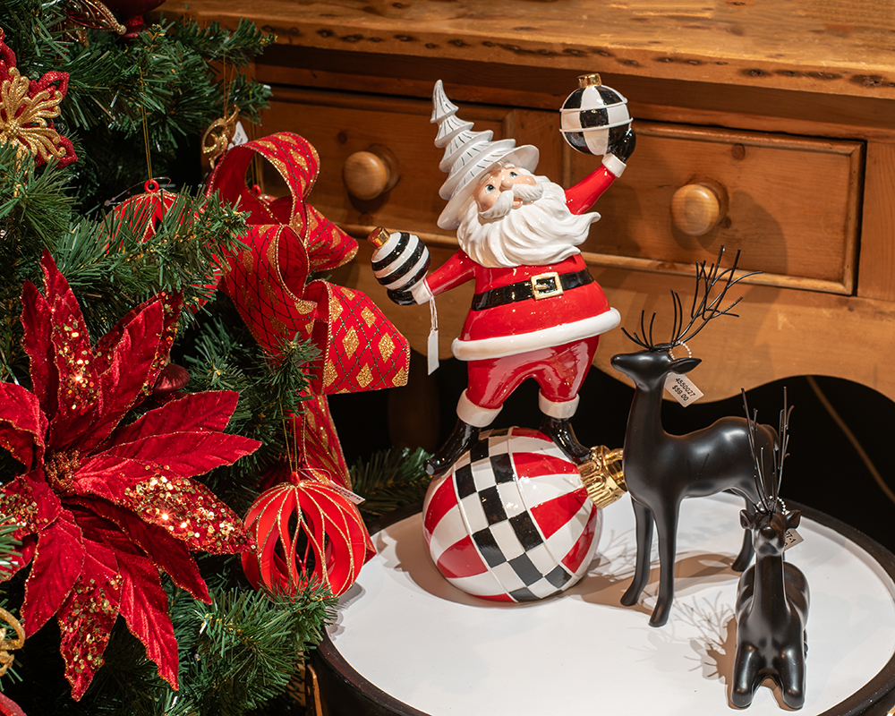 Украшение сувенирное, декоративная статуэтка «Санта на шаре» 45 см, 17023, ТМ «A&G» 8