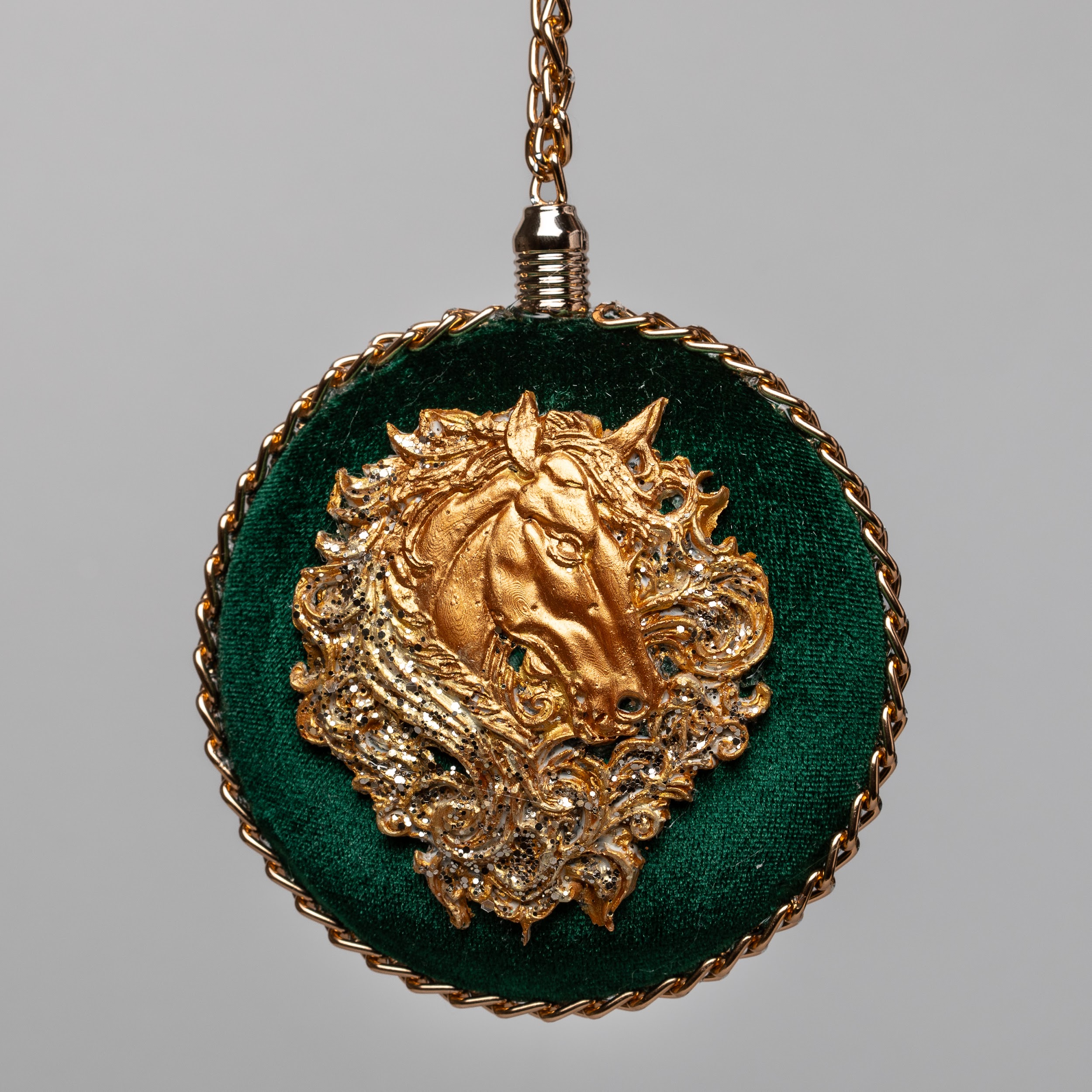 Медальон «Конек 2026» зеленый, 5505