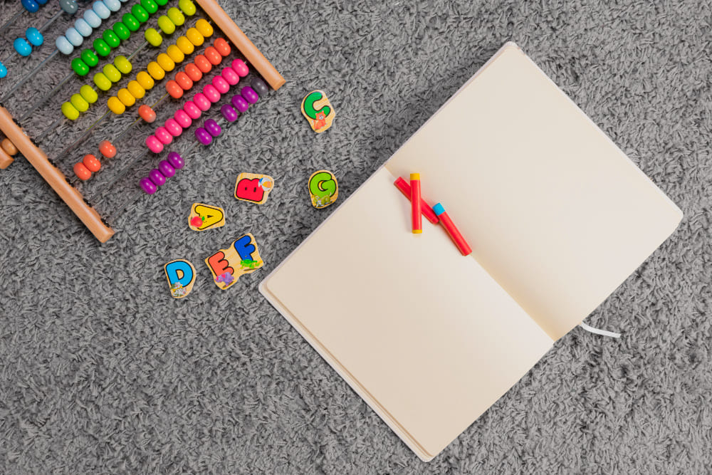 Розвиваючі ігри та книги для дітей в магазині Акварель