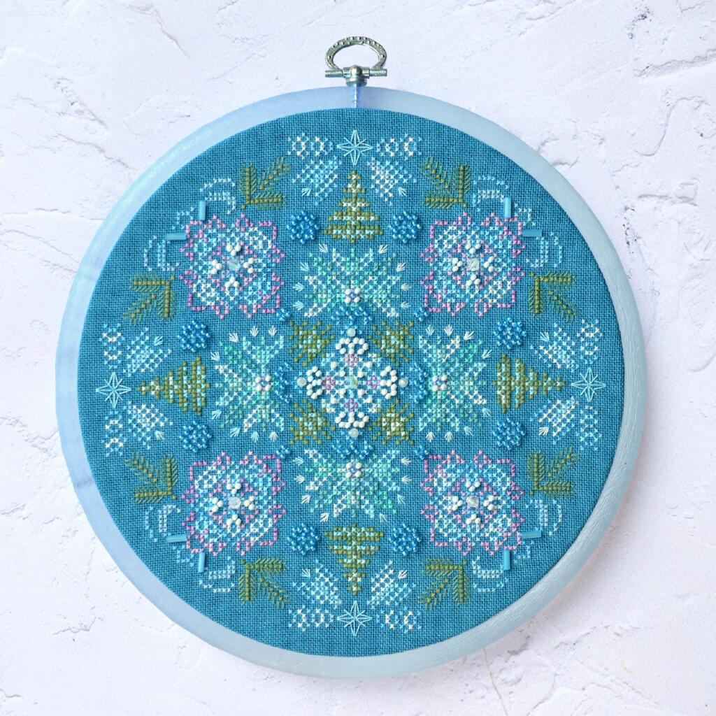 Набор для вышивания крестиком Х-206 "Зимная мандала" Ø17,5см (без пялец), TelaArtis