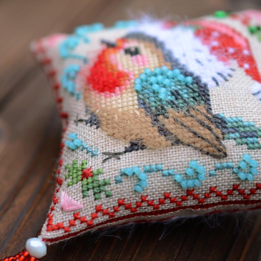 Набор для вышивания крестиком Х-406 "Подушечка. Снегирь" 8*8 см, TelaArtis 2