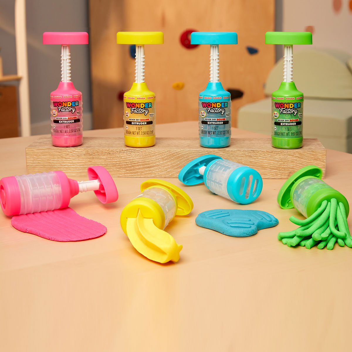 Маса для ліплення, що не засихає, WONDER FACTORY – СТВОРИ ФОРМУ, З ПРЕСОМ (в асорт., в дисп.), 595106 9