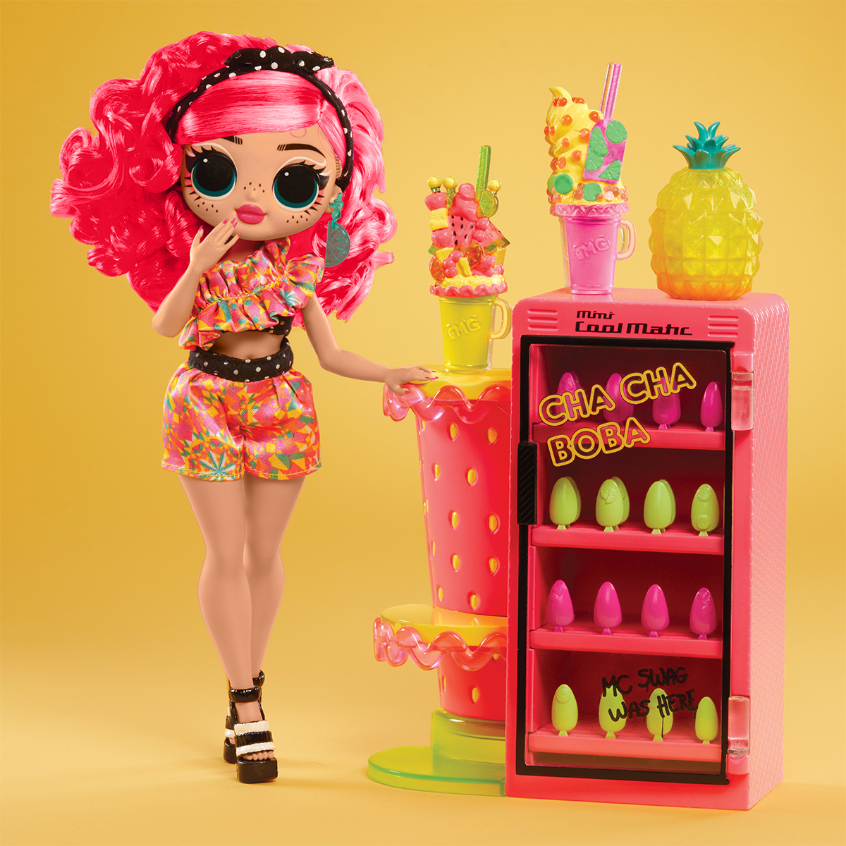 Набор игровой с куклой L.O.L. SURPRISE! серии "O.M.G." – ЧА ЧА (с аксесс.), 503842 1